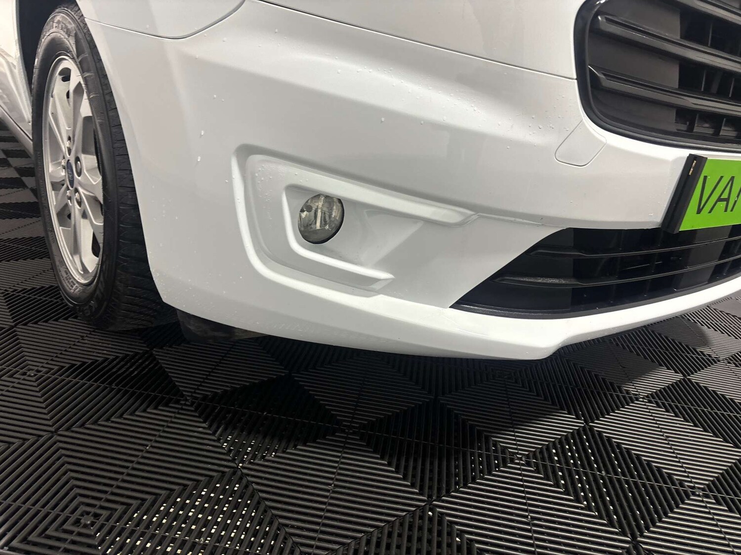 Vehicle 29