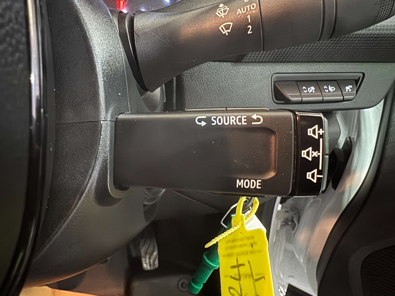 Used Renault Kangoo 2024 for sale - 76077972: Photo 30