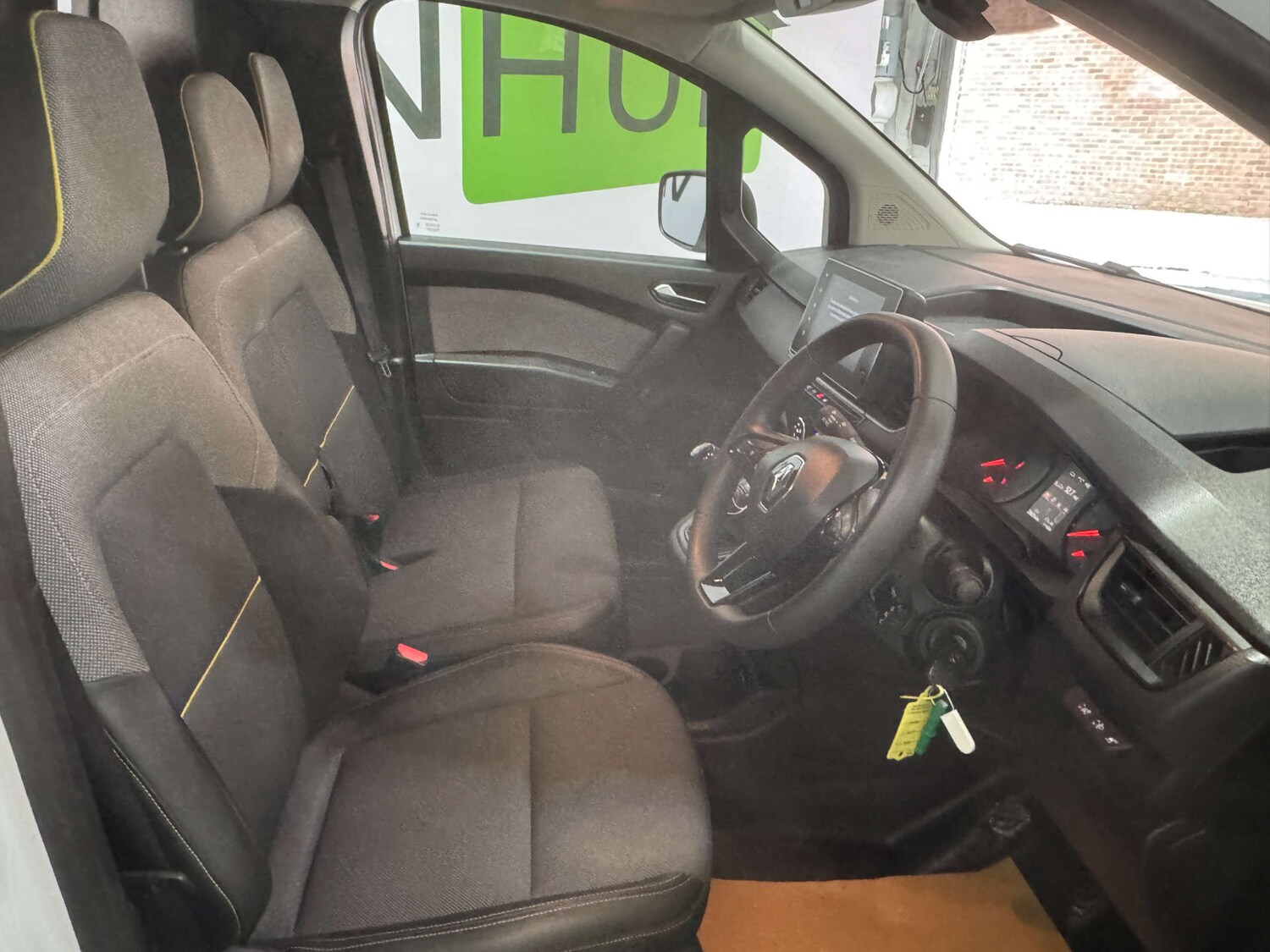 Used Renault Kangoo 2024 for sale - 76077972: Photo 32