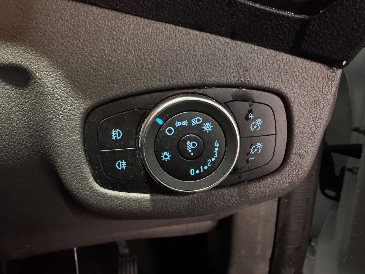 Used Ford Transit Connect 2024 for sale - 76509343: Photo 12