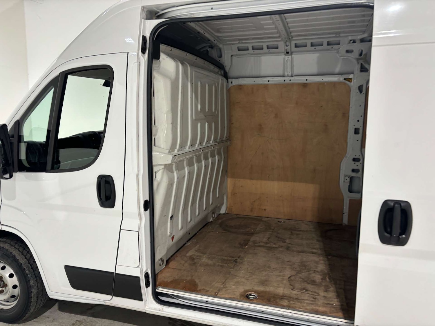 Vehicle 25