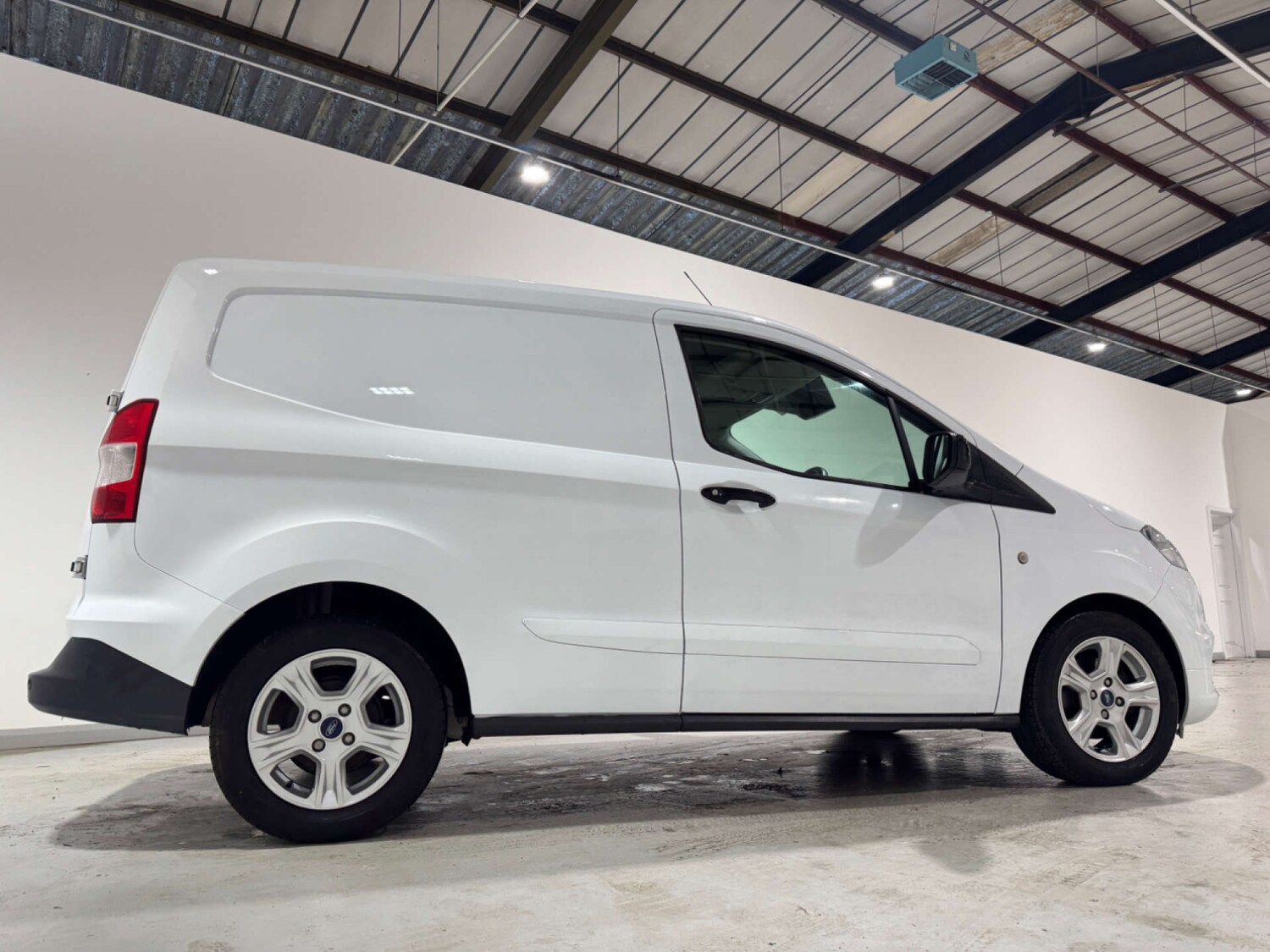 Used Ford Transit Courier 2022 for sale - 76278308: Photo 12