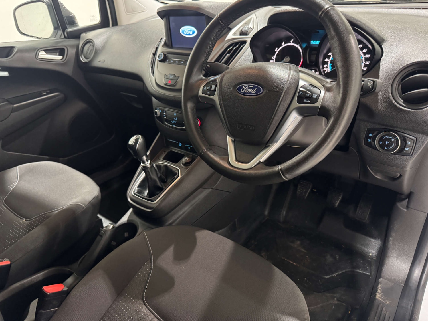 Used Ford Transit Courier 2022 for sale - 76278308: Photo 14