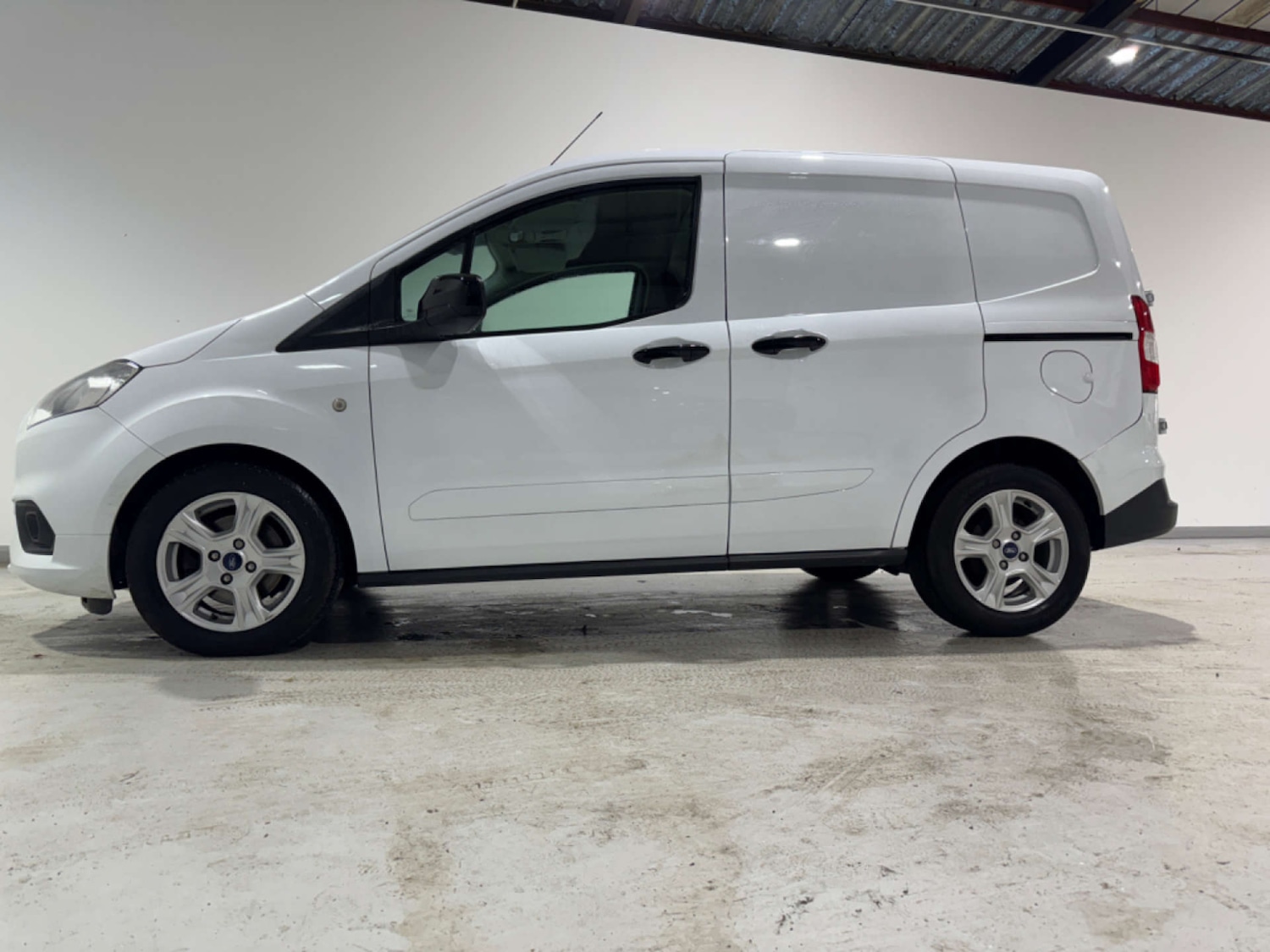 Used Ford Transit Courier 2022 for sale - 76278308: Photo 5
