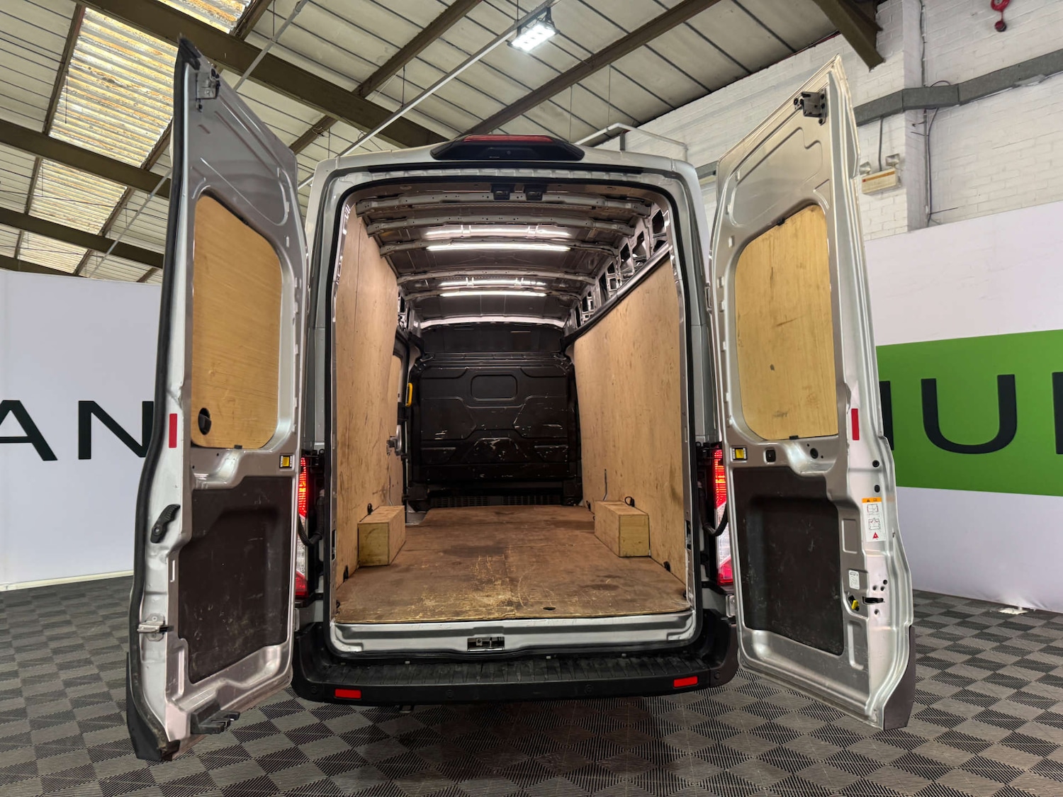 Used Ford Transit 2024 for sale - 77762318: Photo 9