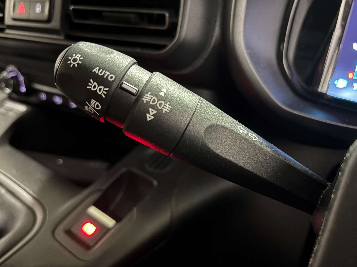 Used Citroen Berlingo 2024 for sale - 76601455: Photo 11