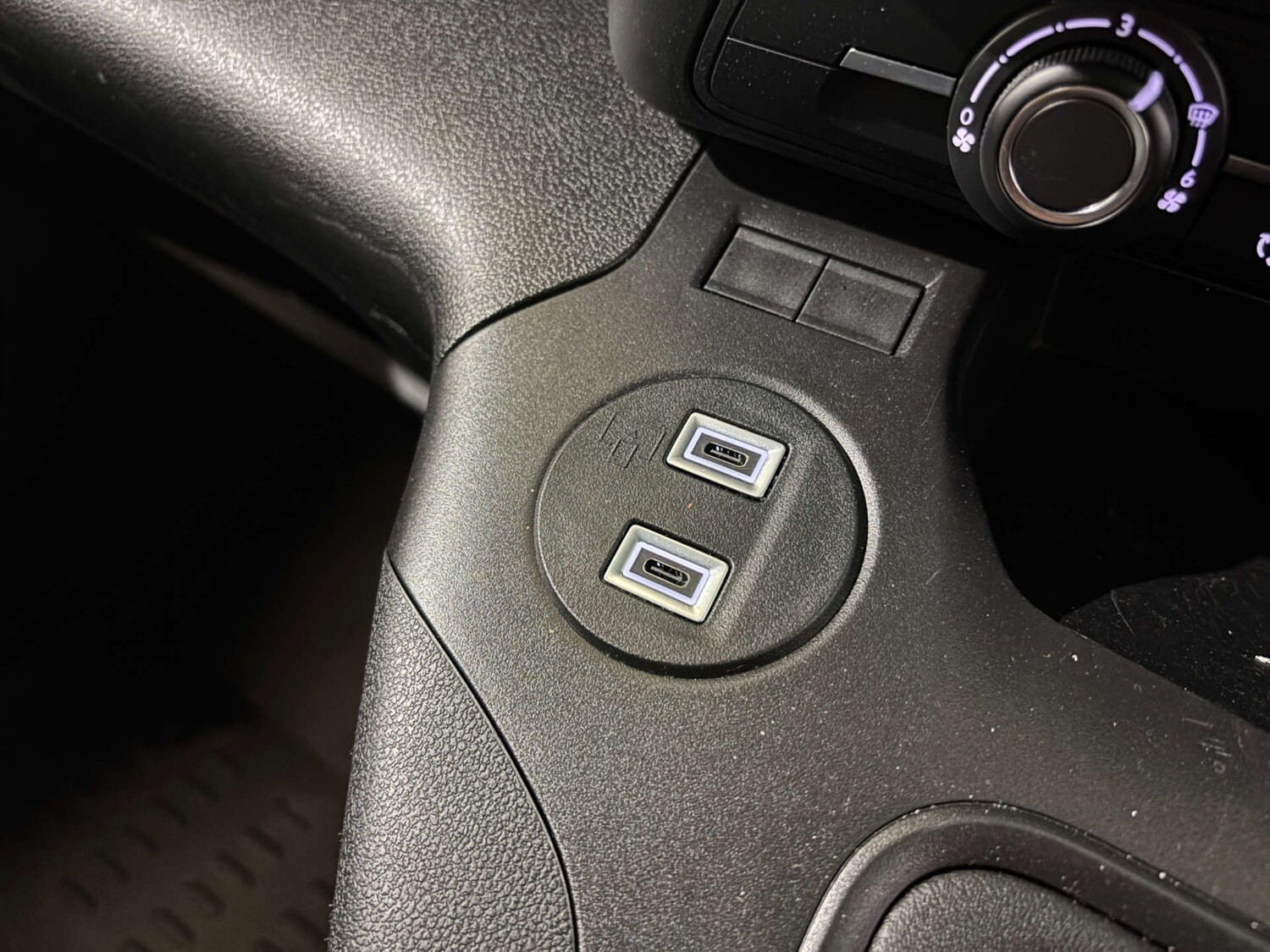 Used Citroen Berlingo 2024 for sale - 76601455: Photo 8