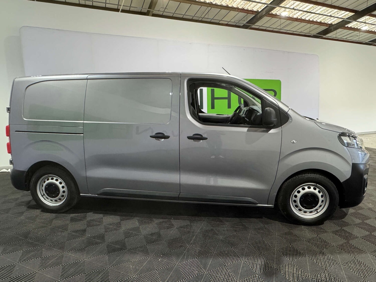 Used Citroen Dispatch 2022 for sale - 75822784: Photo 40