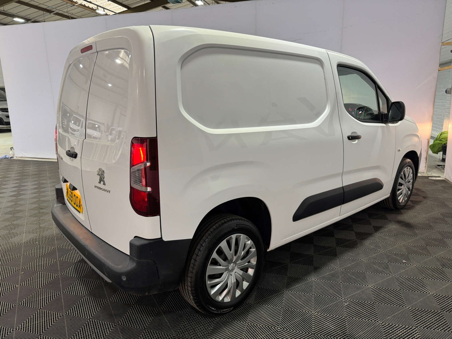 Used Peugeot Partner 2019 for sale - 78105707: Photo 10