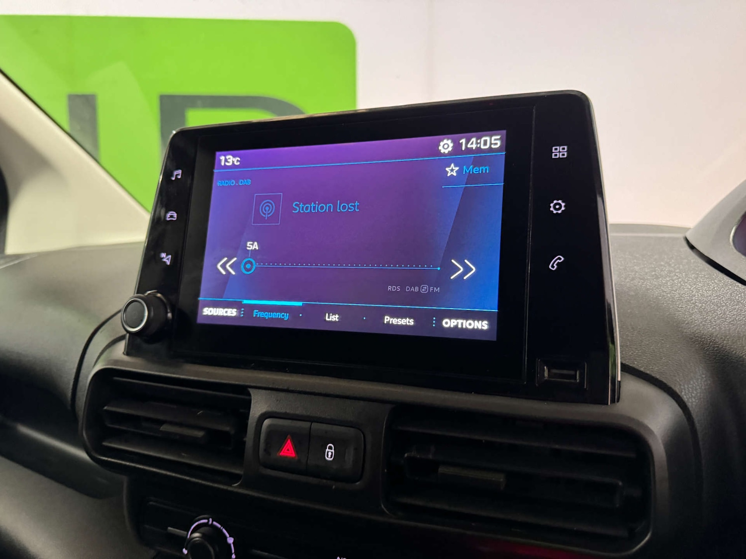 Used Peugeot Partner 2019 for sale - 78105707: Photo 23