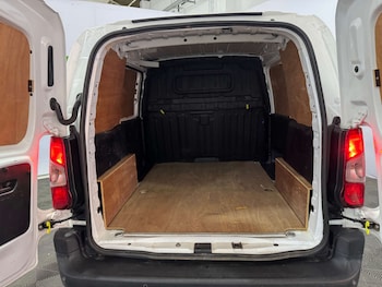 Used Peugeot Partner 2019 for sale - 78105707: Photo