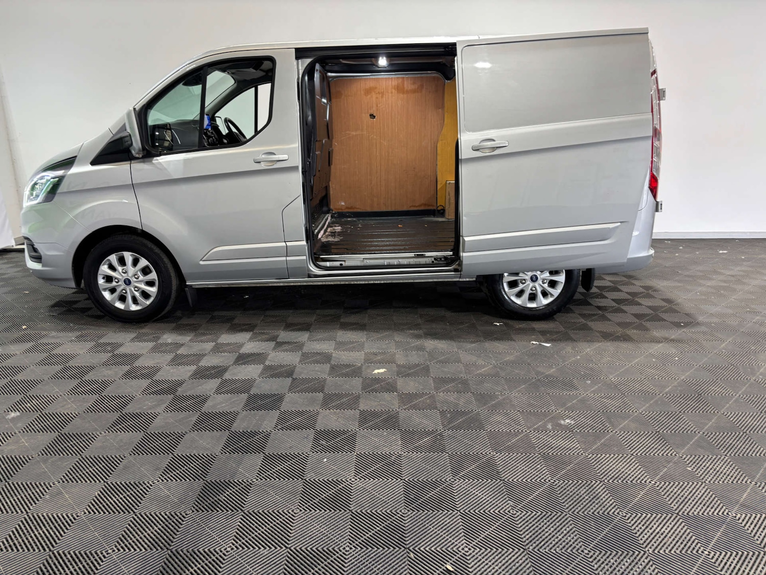 Used Ford Transit Custom 2021 for sale - 76601162: Photo 4