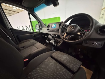 Used Mercedes-Benz Sprinter 2023 for sale - 79570063: Photo