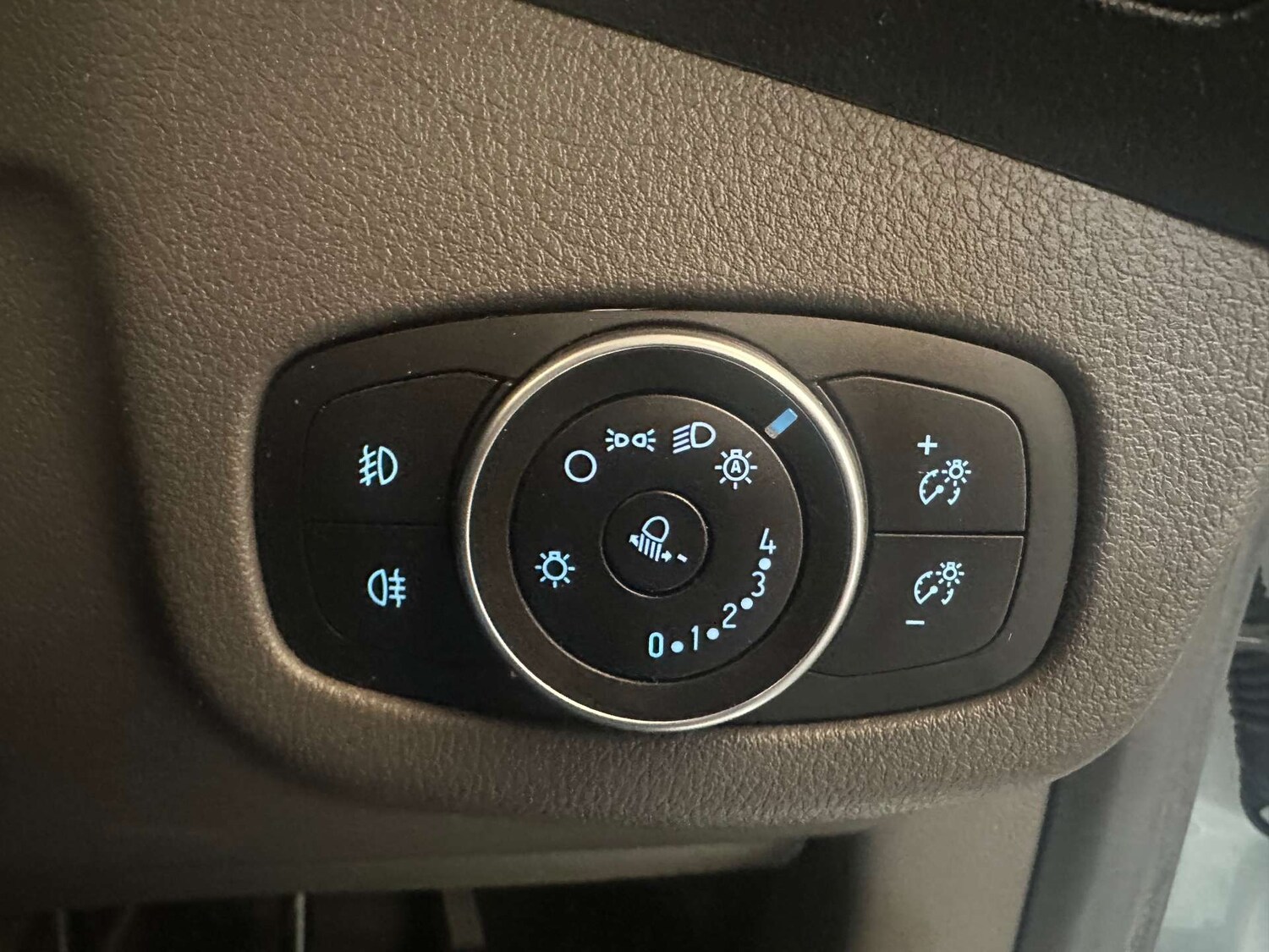 Used Ford Transit Connect 2020 for sale - 76601686: Photo 16