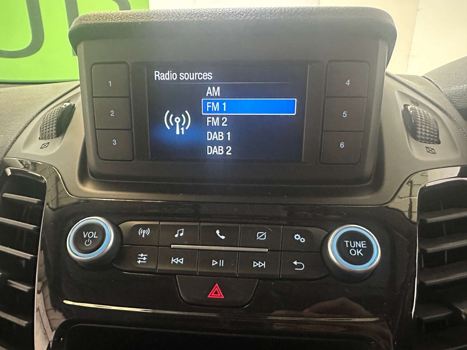 Used Ford Transit Connect 2020 for sale - 76601686: Photo 23