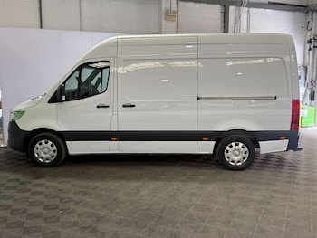 Used Mercedes-Benz Sprinter 2024 for sale - 78555279: Photo