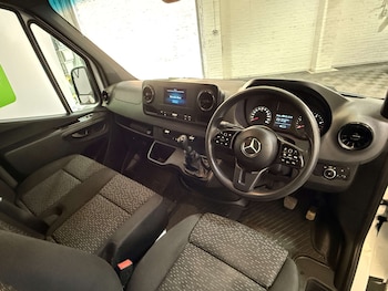 Used Mercedes-Benz Sprinter 2024 for sale - 78555279: Photo