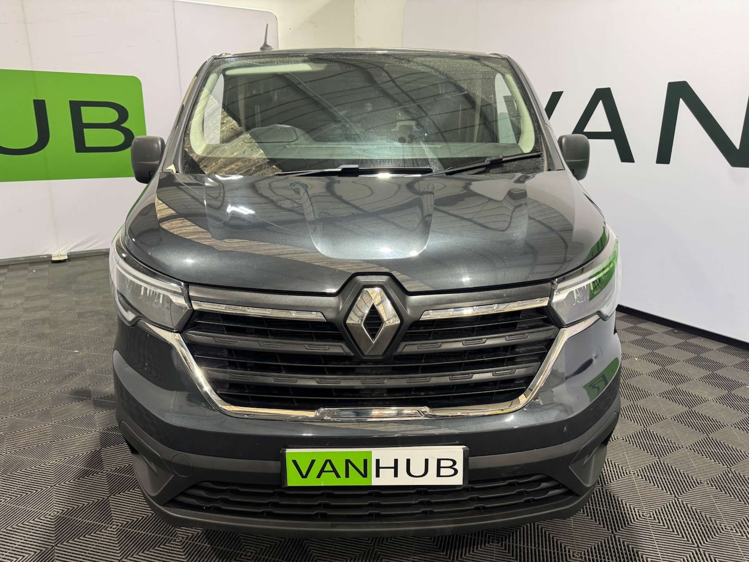 Used Renault Trafic 2022 for sale - 76601638: Photo 2