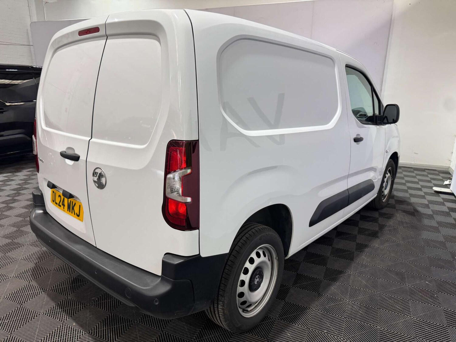 Used Vauxhall Combo 2024 for sale - 75971139: Photo 28