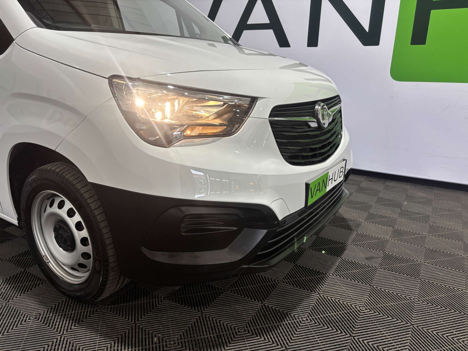 Vehicle 29