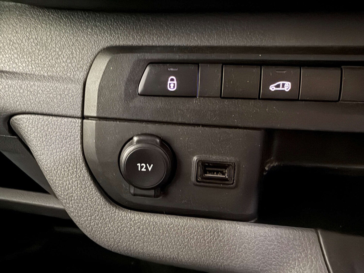 Used Vauxhall Vivaro 2020 for sale - 76490998: Photo 19