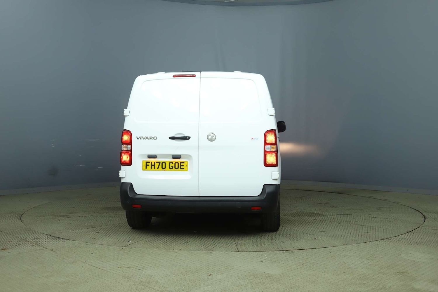 Used Vauxhall Vivaro 2020 for sale - 76490998: Photo 4