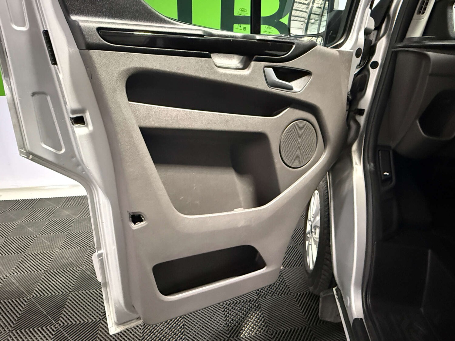 Used Ford Transit Custom 2023 for sale - 76629693: Photo 43