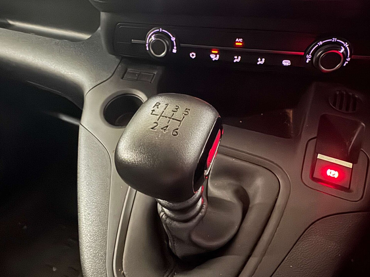 Used Peugeot Partner 2023 for sale - 76544293: Photo 13