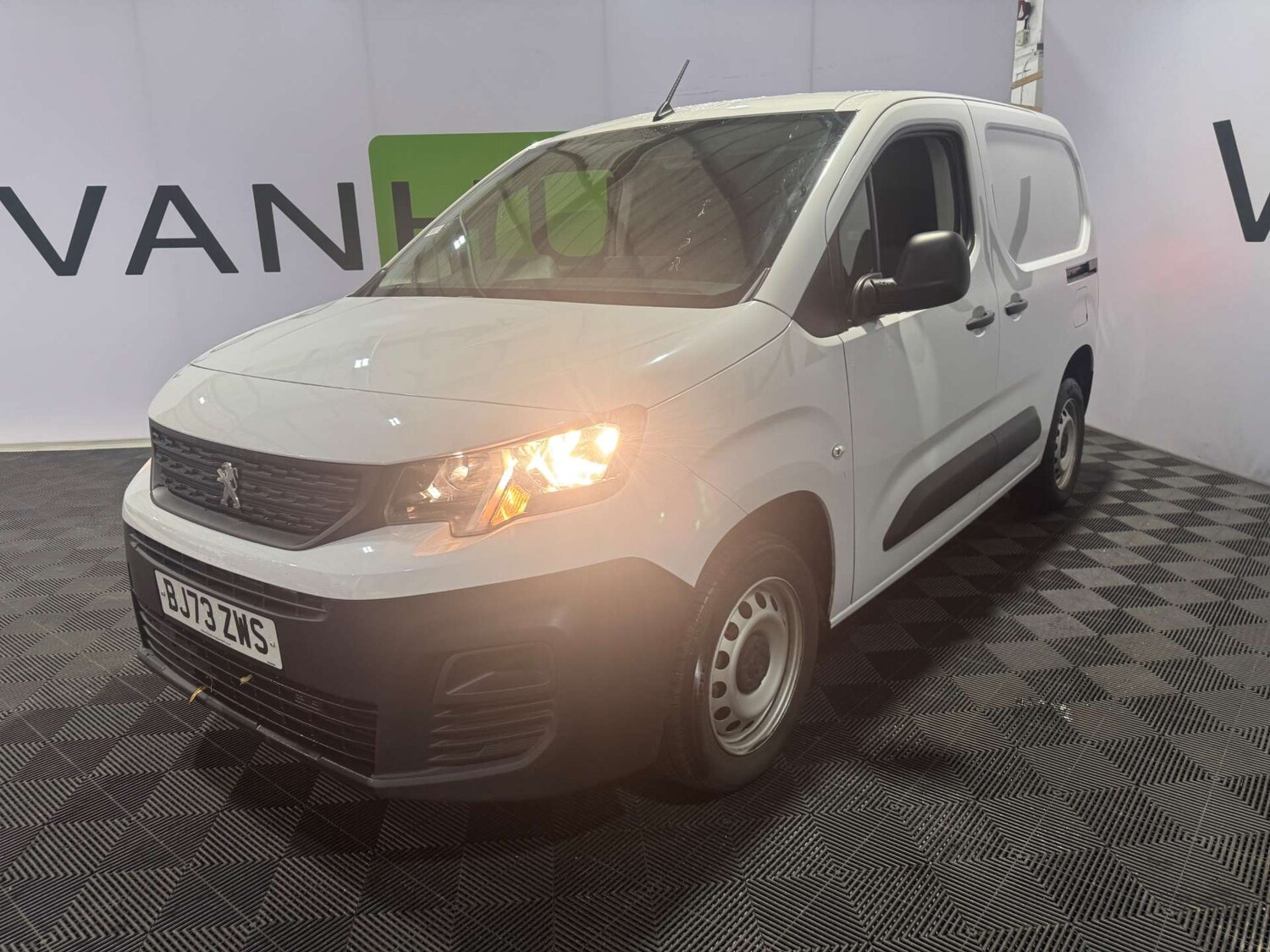 Used Peugeot Partner 2023 for sale - 76544293: Photo 3