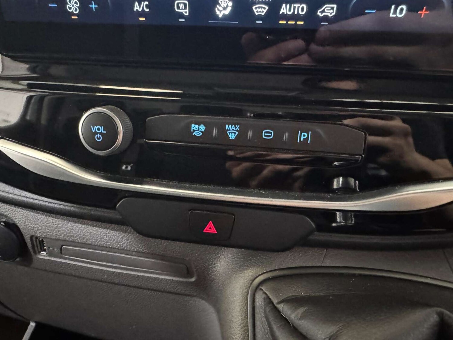 Used Ford Transit 2024 for sale - 76255856: Photo 23