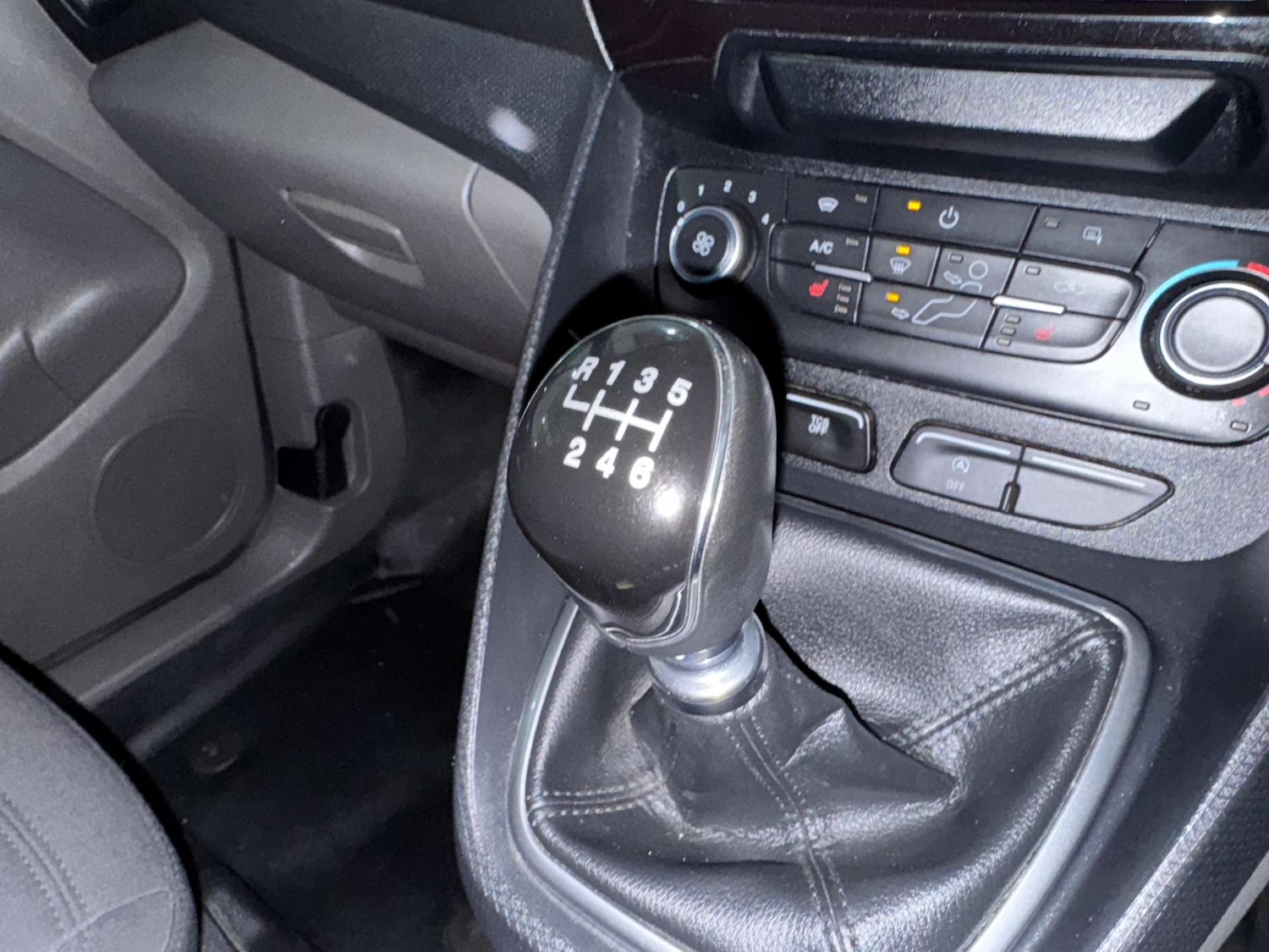 Used Ford Transit Connect 2024 for sale - 77045720: Photo 22