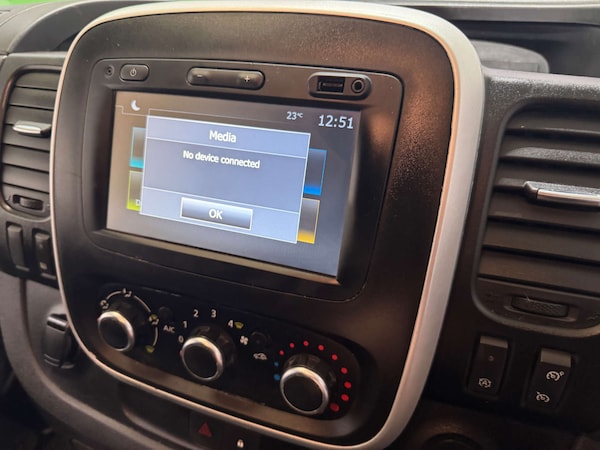 Used Renault Trafic 2021 for sale - 76218652: Photo 38