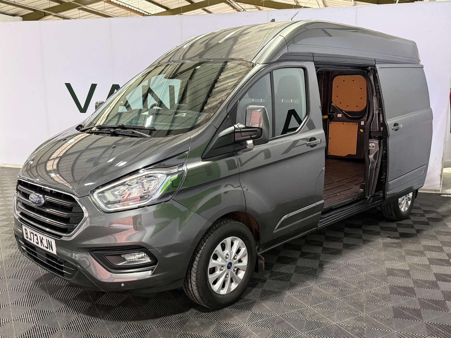 Used Ford Transit Custom 2023 for sale - 76910552: Photo 9