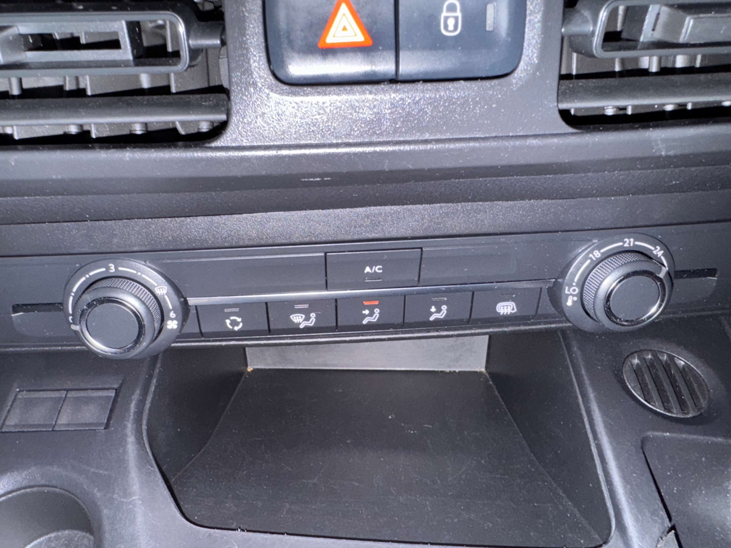 Used Citroen Berlingo 2020 for sale - 77765851: Photo 15