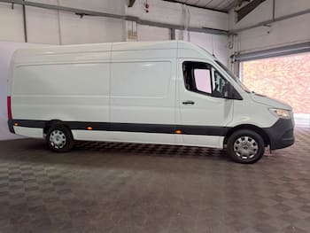 Used Mercedes-Benz Sprinter 2023 for sale - 79718869: Photo