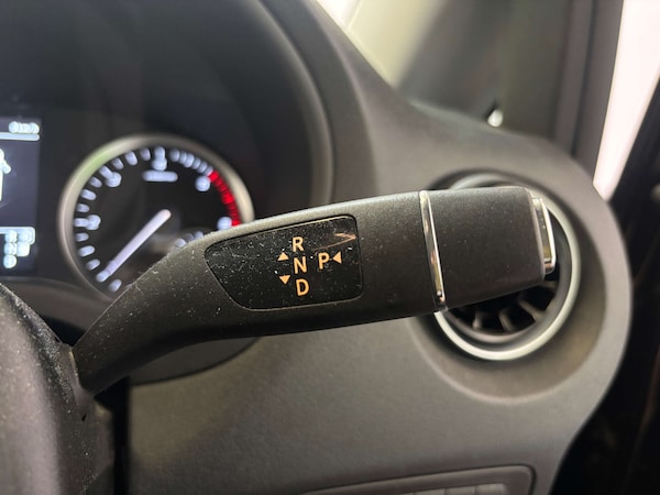 Used Mercedes-Benz Vito 2023 for sale - 76288986: Photo 12