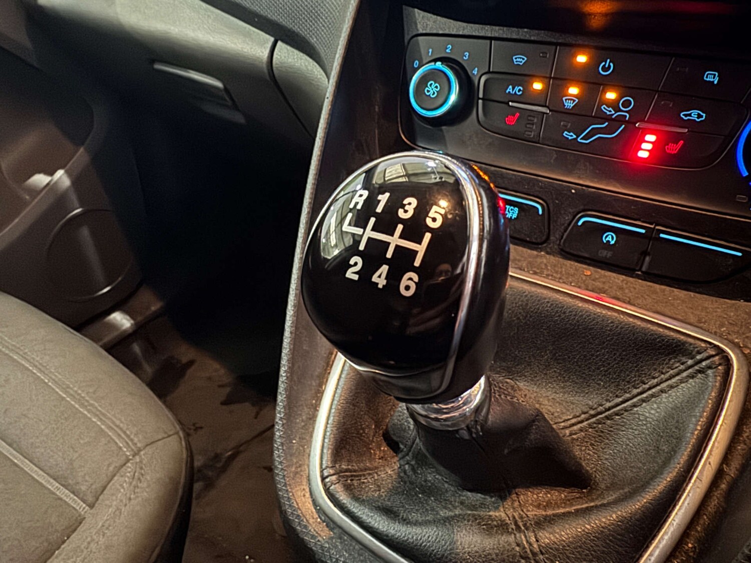 Used Ford Transit Connect 2024 for sale - 77960094: Photo 19