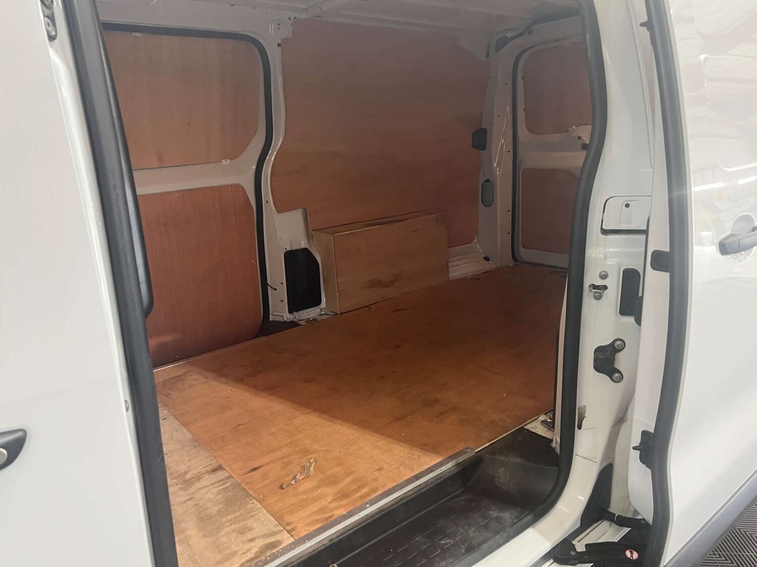Vehicle 27