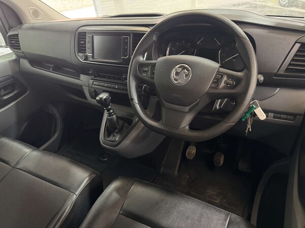 Used Vauxhall Vivaro 2020 for sale - 76197204: Photo 10
