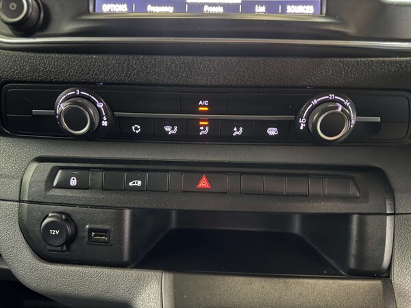 Used Vauxhall Vivaro 2020 for sale - 76197204: Photo 15