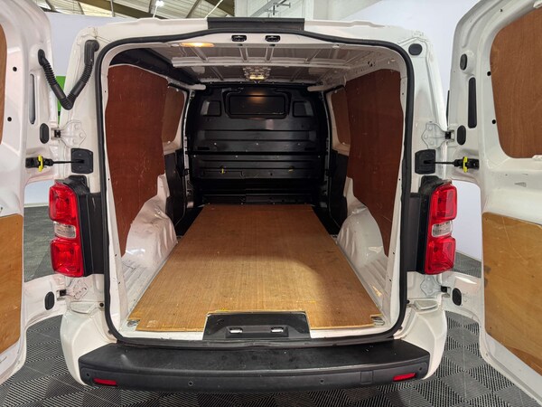 Used Vauxhall Vivaro 2020 for sale - 76197204: Photo 28