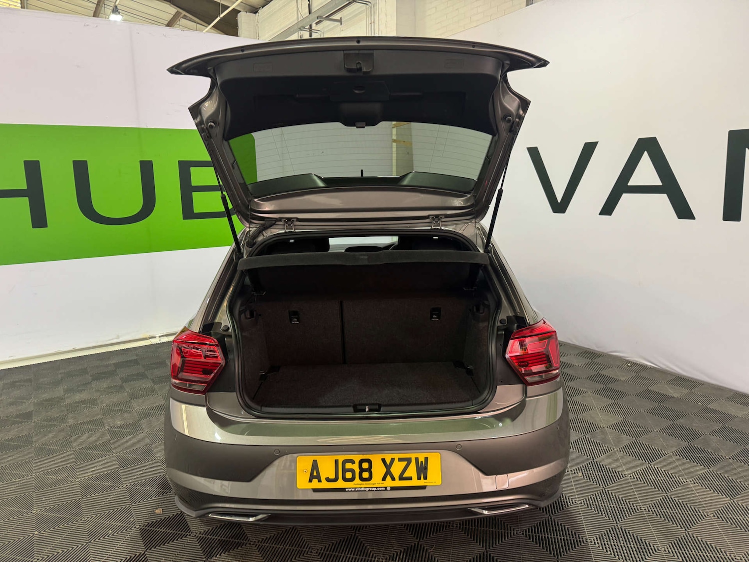 Used Volkswagen Polo 2019 for sale - 77640561: Photo 3