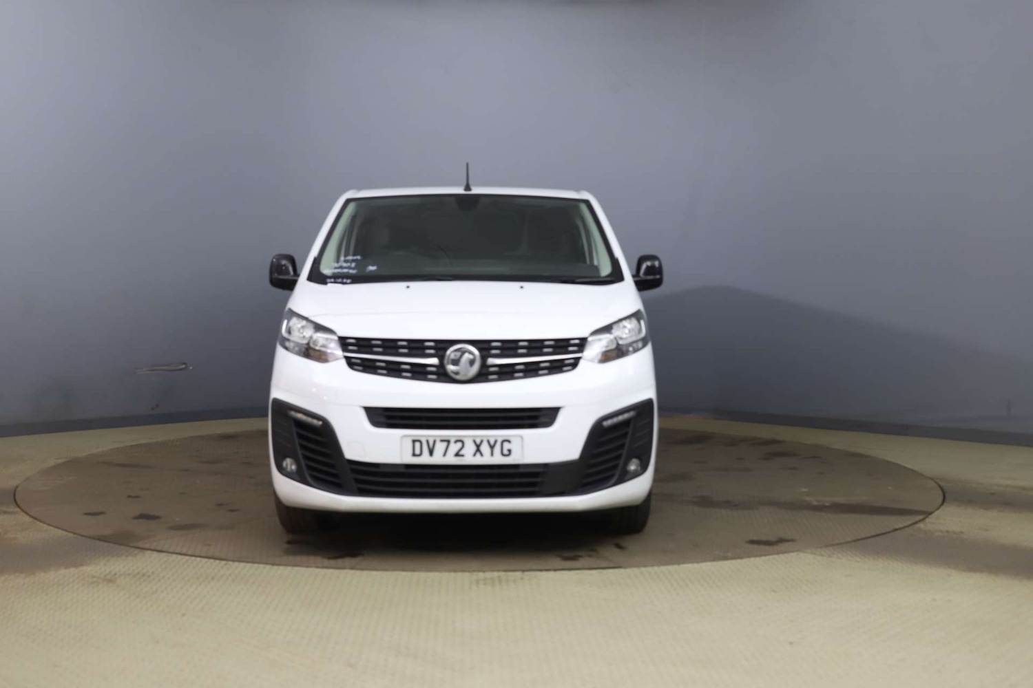 Used Vauxhall Vivaro 2022 for sale - 76465960: Photo 2