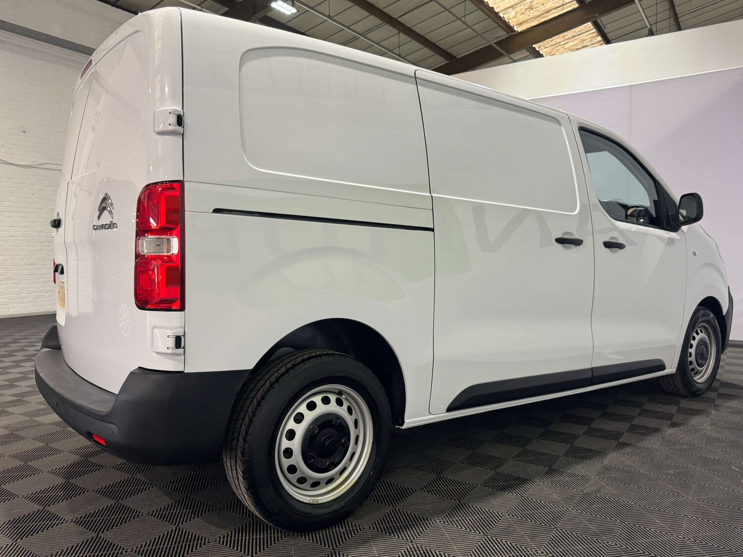 Used Citroen Dispatch 2023 for sale - 77326063: Photo 18