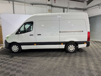 Used Mercedes-Benz Sprinter 2023 for sale - 78000657: Photo
