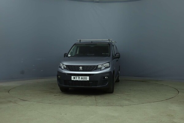 Used Peugeot Partner 2021 for sale - 76220606: Photo 2