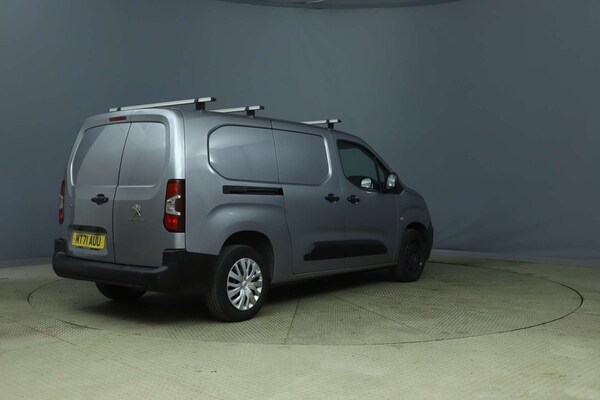 Used Peugeot Partner 2021 for sale - 76220606: Photo 6