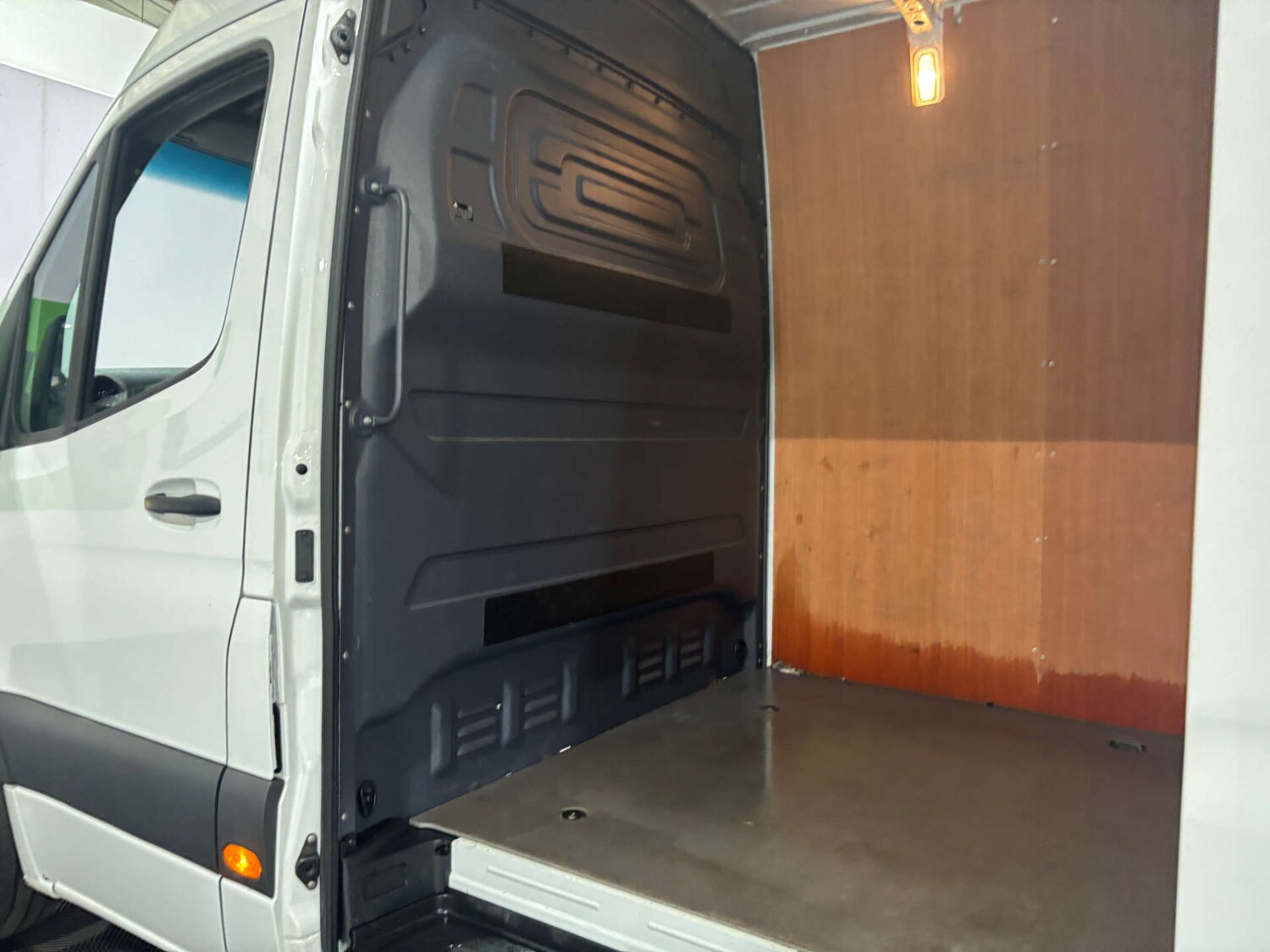Used Mercedes-Benz Sprinter 2023 for sale - 76653950: Photo 22