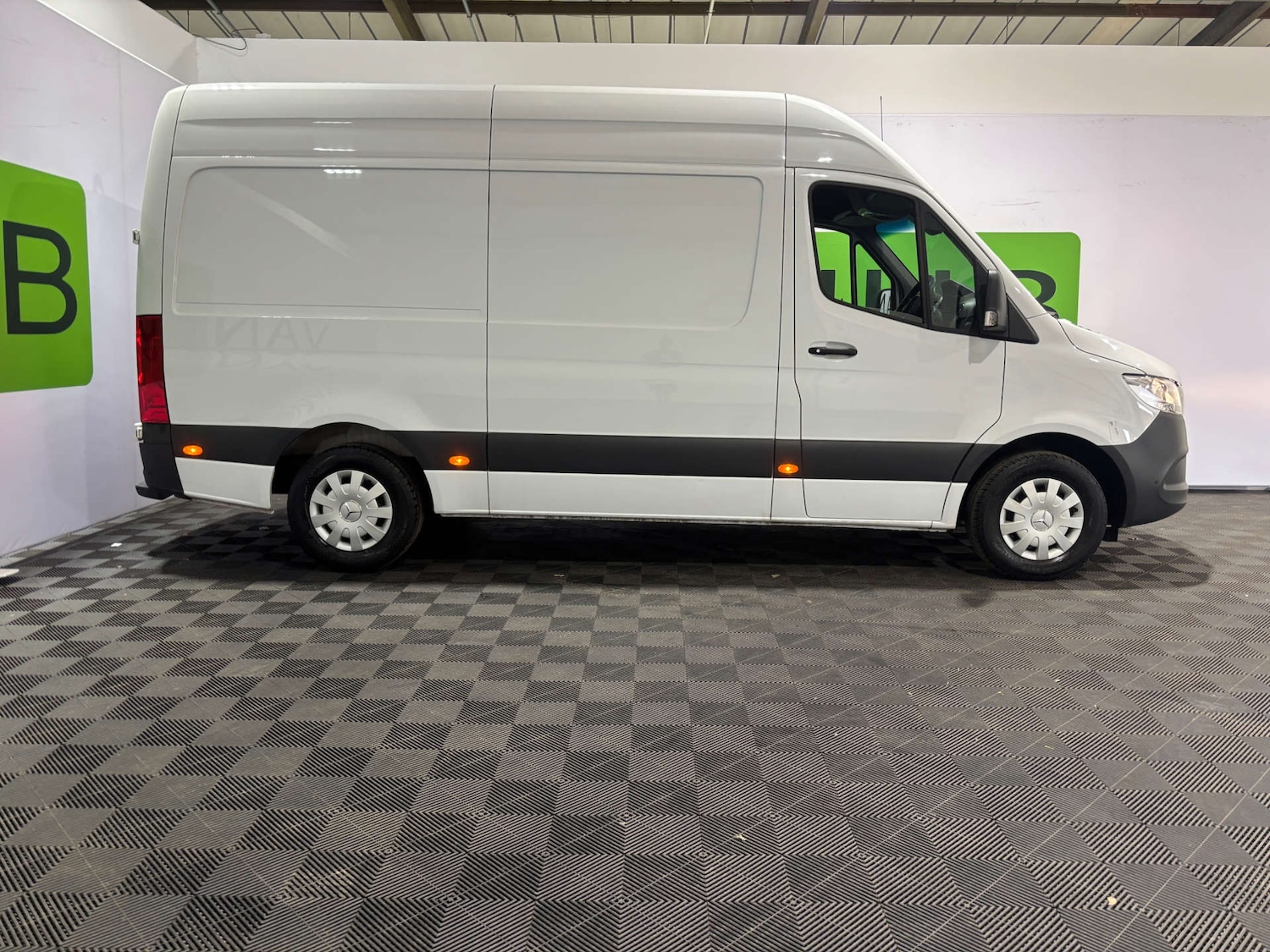 Used Mercedes-Benz Sprinter 2023 for sale - 76653950: Photo 6