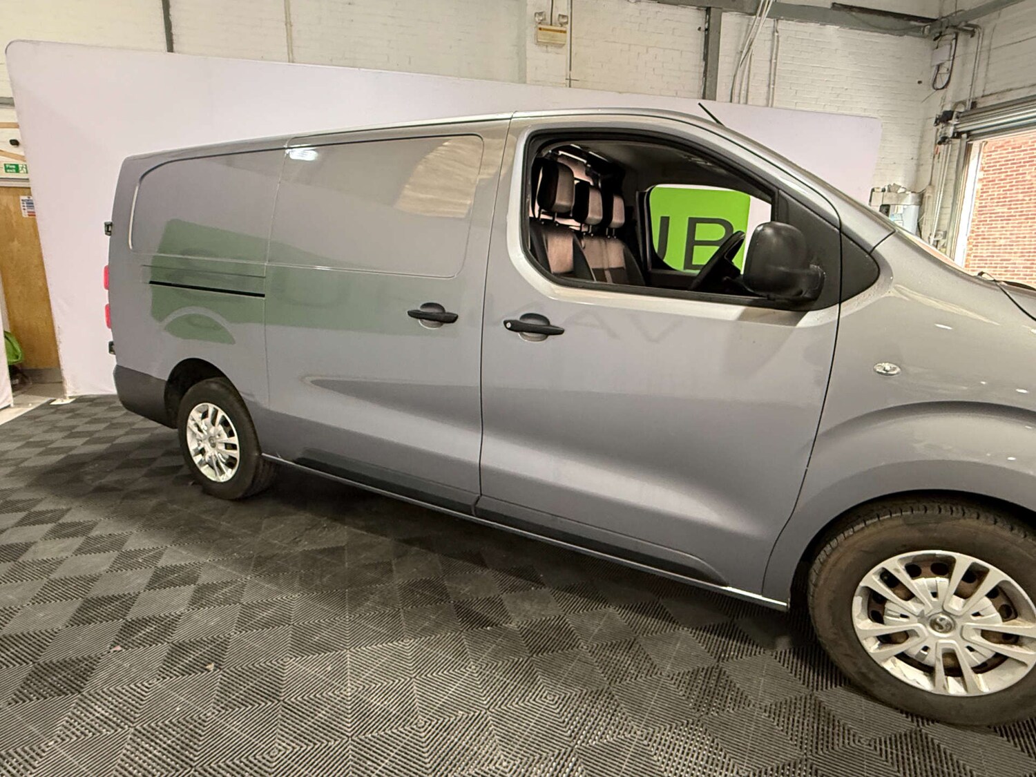 Used Vauxhall Vivaro 2020 for sale - 76601870: Photo 32